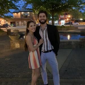 Meet your Posher, Devin